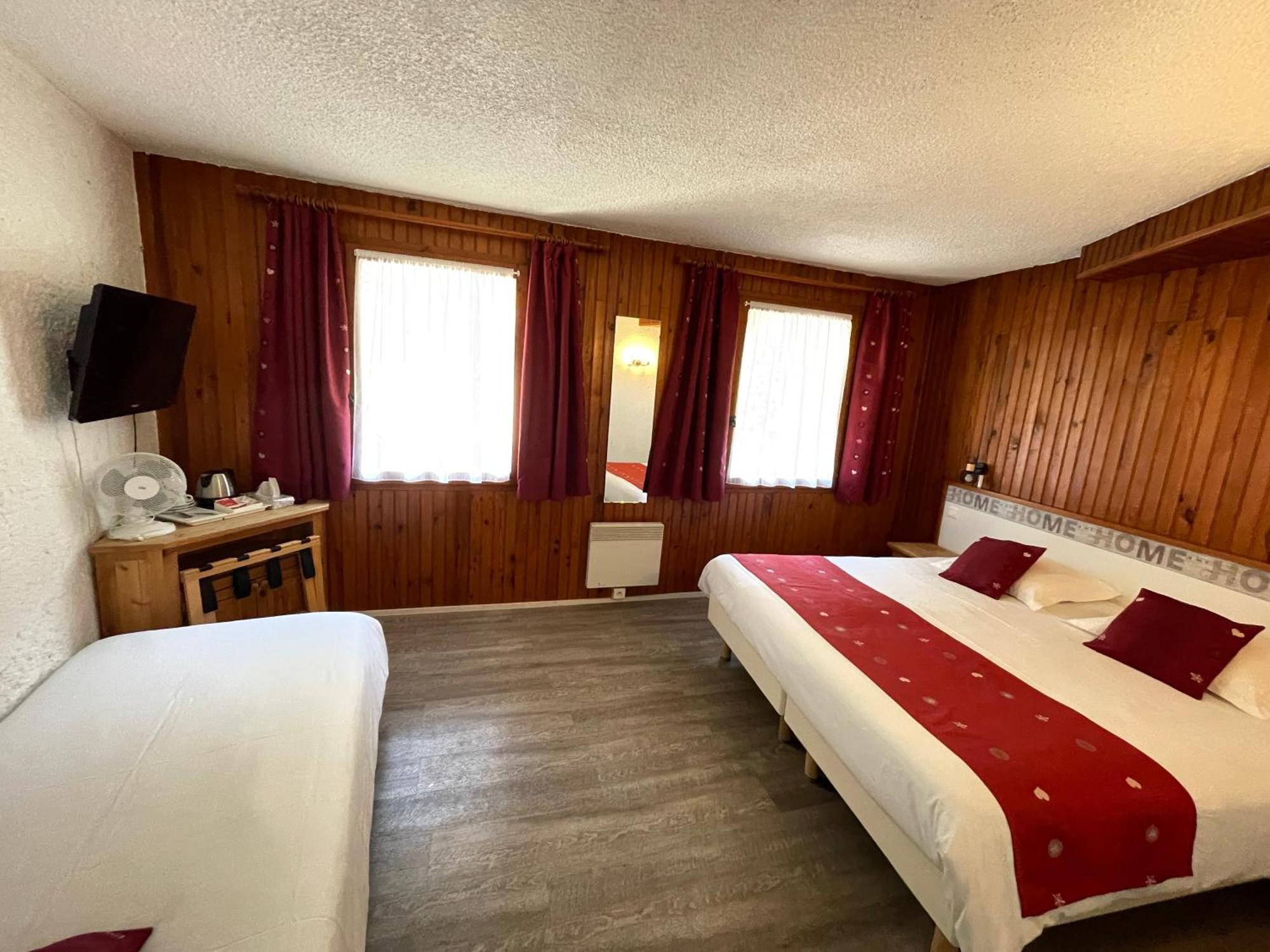 Hotel Des Marquisats Annecy Exterior foto