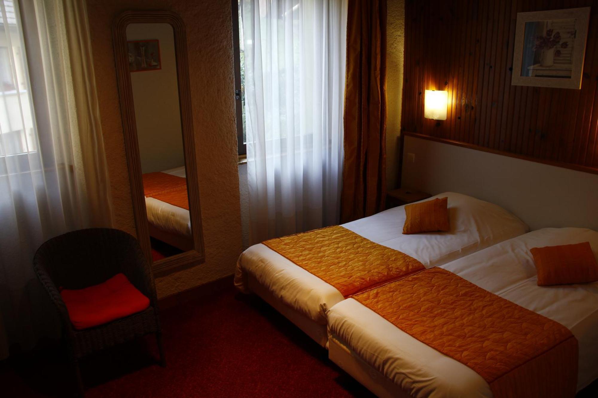 Hotel Des Marquisats Annecy Exterior foto