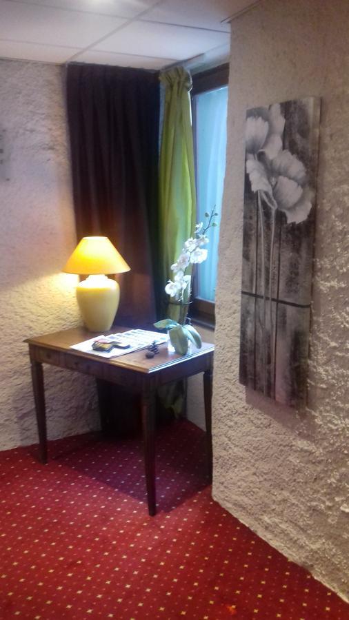Hotel Des Marquisats Annecy Exterior foto
